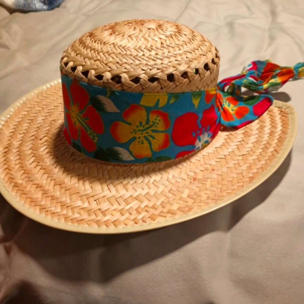 Beach hat